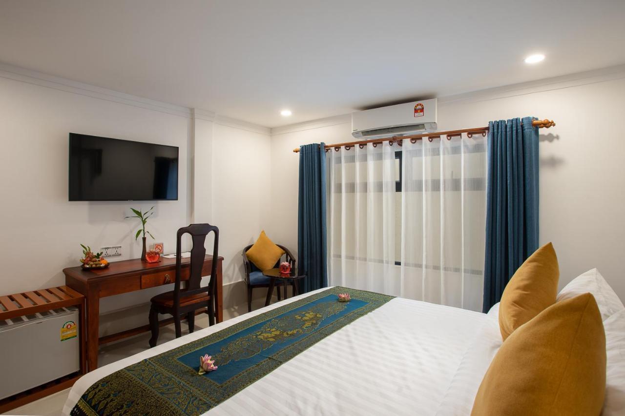 Siem Reap City Angkor Boutique Exterior photo