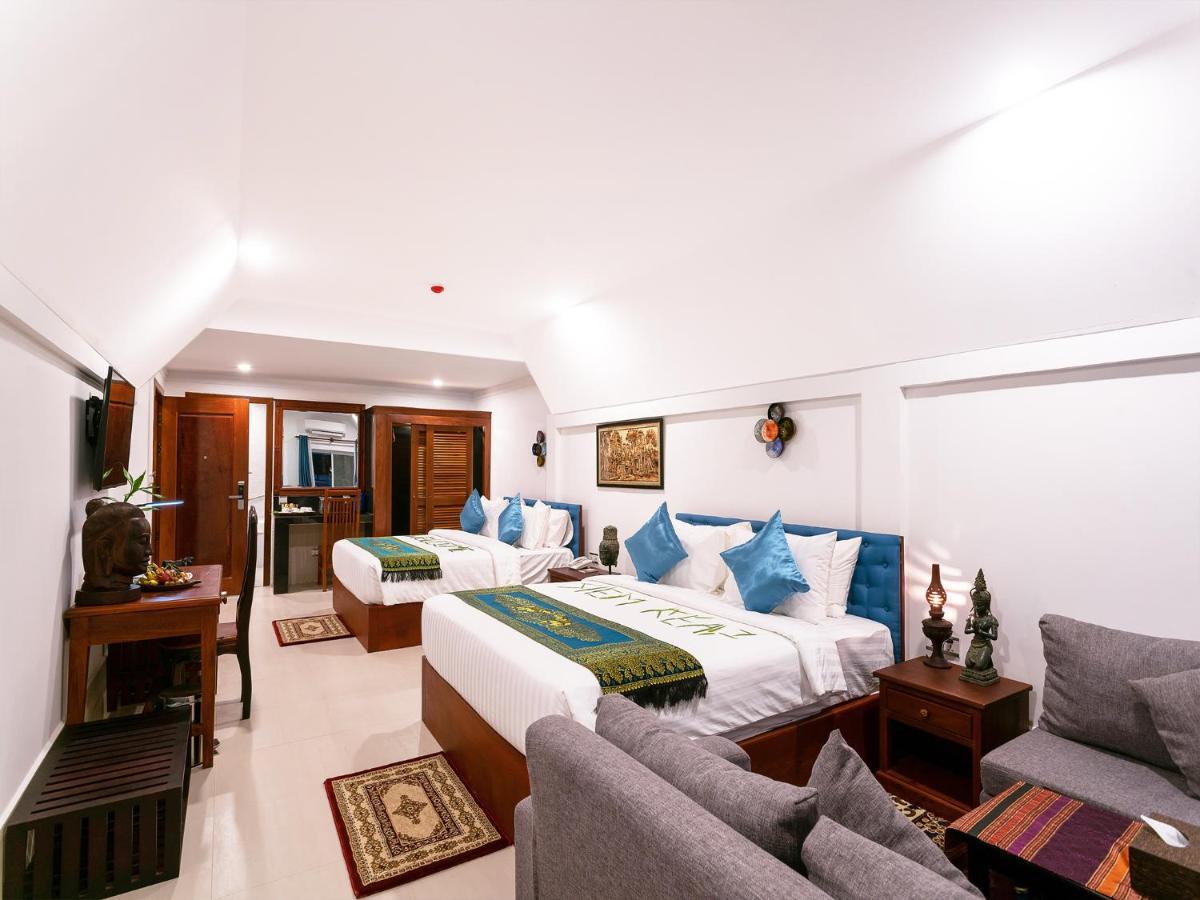 Siem Reap City Angkor Boutique Exterior photo